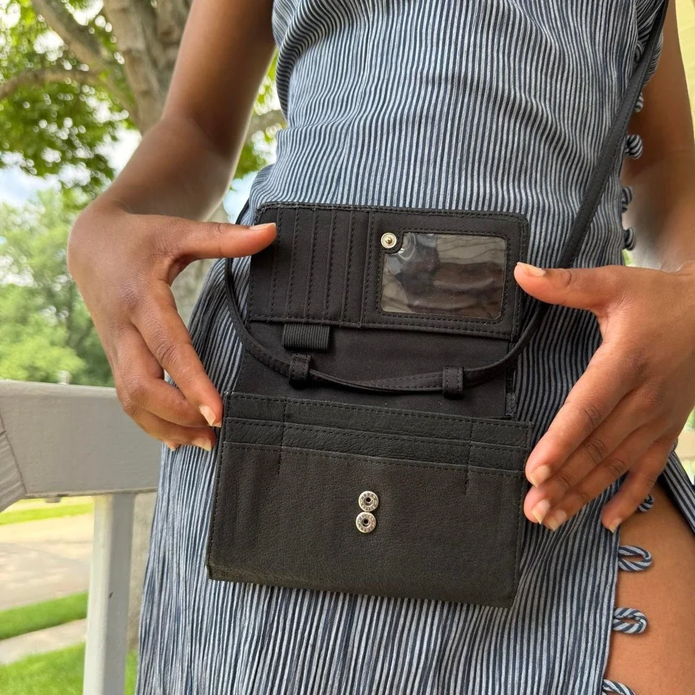 Hummingbird Crossbody Wallet Purse Black Embroidered Mini Bag